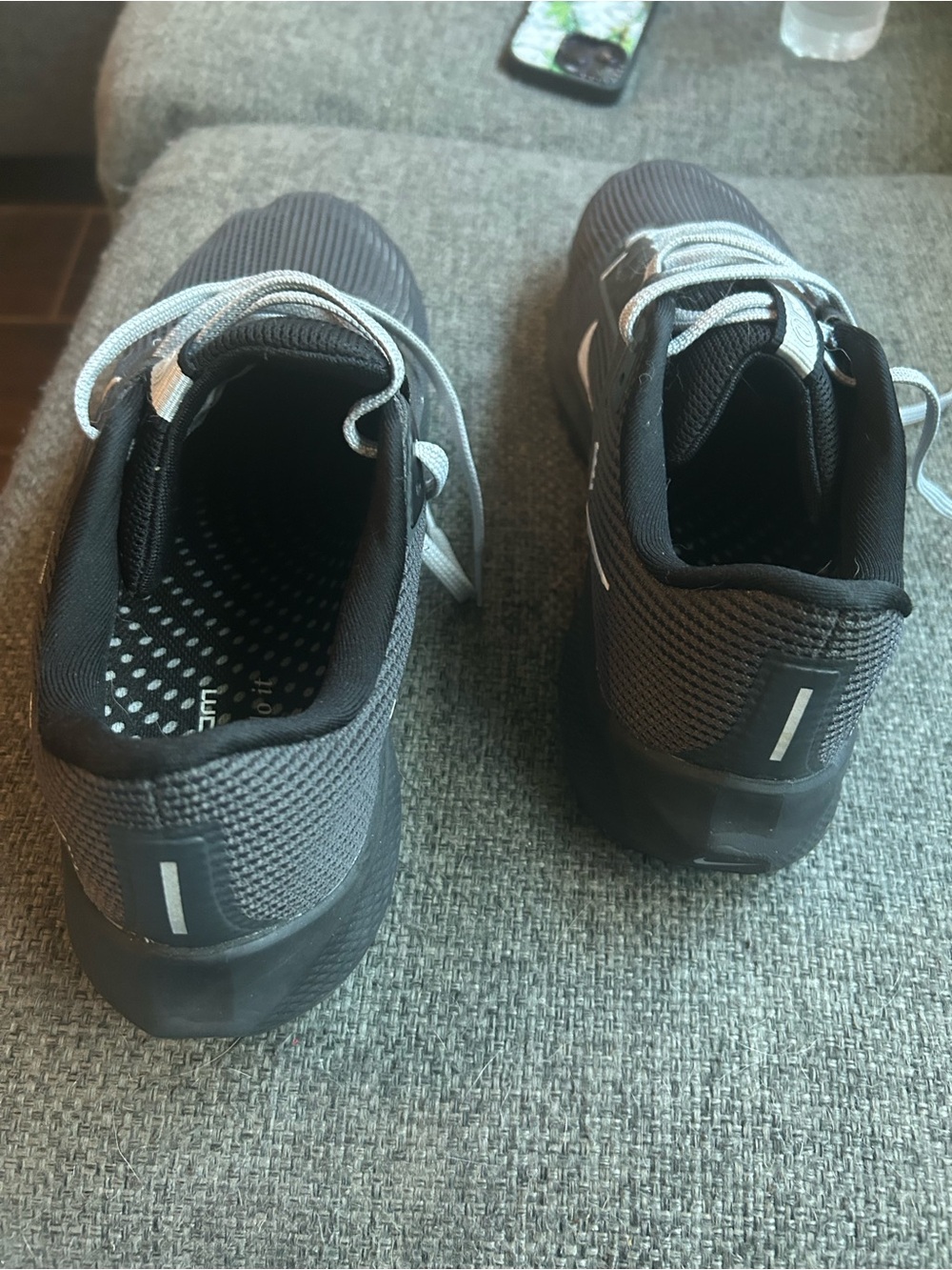 Nike Zoom Pegasus 40 Las Vegas Raiders Men’s Size 12 - Picture 3 of 7